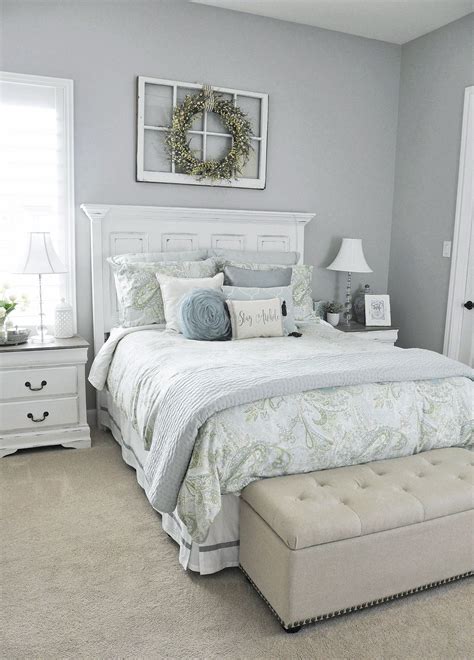 Bedroom Decorating Ideas For Guest Room at Christy Calvin blog