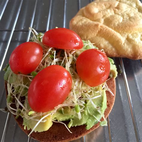 Carb Free Cloud Bread Recipe | How to Make Keto Cloud Bread - Food.com