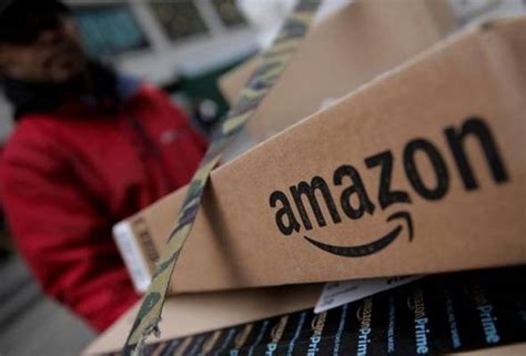 Amazon làm nhiều việc hơn tích hợp mạng xã hội với bán lẻ