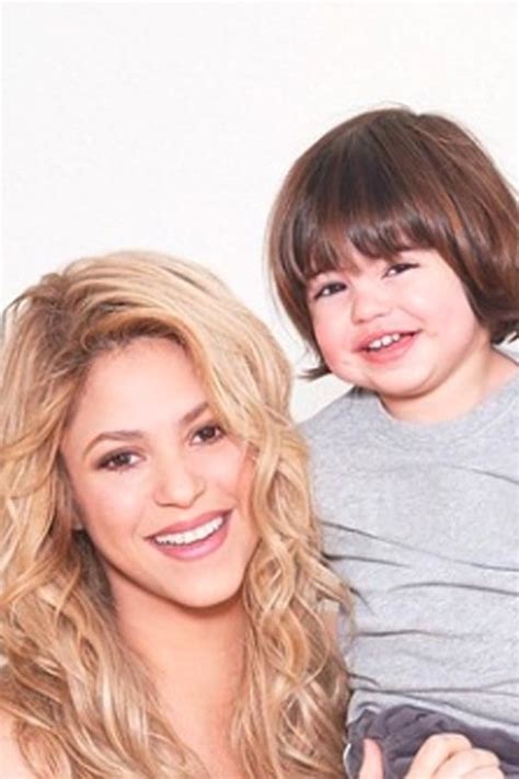 Nicole Scherzinger’s Bio, Age, Relationships, Latest Buzz, Photos & Videos