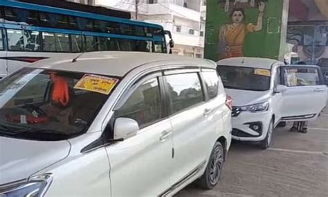 Satna IT Raid: बाराती के रूप में पहुंचे आयकर अधिकारी, शहर के बड़े ...