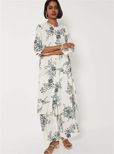 Buy Women Foil Print Straight Kurta Set Online at just Rs. 999.0 ...