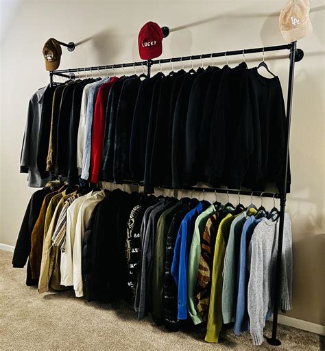 Walk-In Closet Organizing 的图像结果