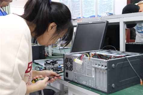 走进华南工厂 50张图看清平板电脑生产过程_科技_环球网