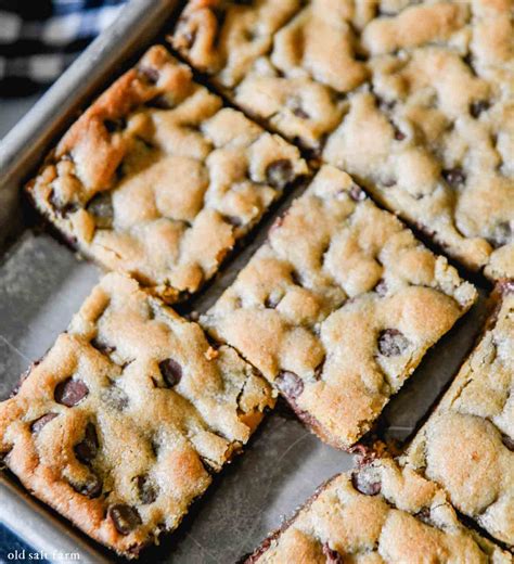 Sheet Pan Chocolate Chip Cookie Bars | Recipe Cart | Recipe Cart