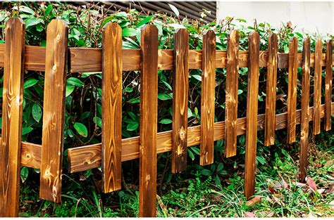 碳化防腐木栅栏围栏户外庭院花园草坪围栏园林插地小篱笆实木护栏-阿里巴巴