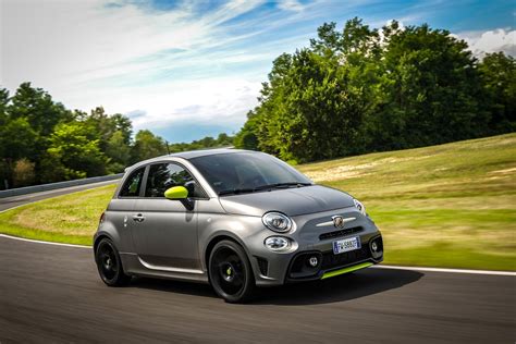 Review: Test driving the Fiat Abarth 595 Competizione, the mouse that ...