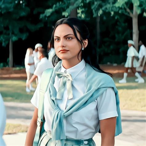 Drea Torres | Ideias fashion, Filmes, Netflix filmes e series