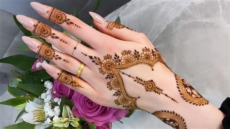 Chhath Puja 2024 Mehndi Design Live: मेहँदी डिज़ाइन, 13 Back Hand ...