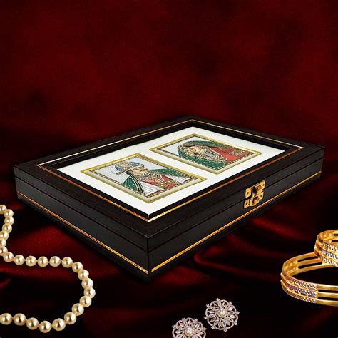 The Bombay Store Marble Inlay Raja Rani Design Rectangle Gift Box
