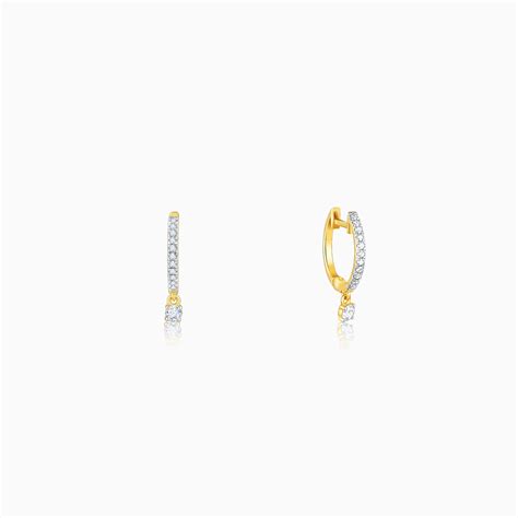 Buy 18 Carat/ 18K Gold Jewellery | Gold Designs | GIVA Jewellery