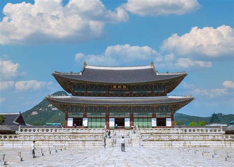 Seoul: Gyeongbokgung Palace & Insadong Cultural Food Tour - Klook India