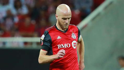 Download Michael Bradley American Soccer Player Wallpaper | Wallpapers.com