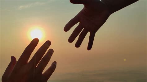 Silhouette Hands Please Help Me. Thanks for your support. How can i ...