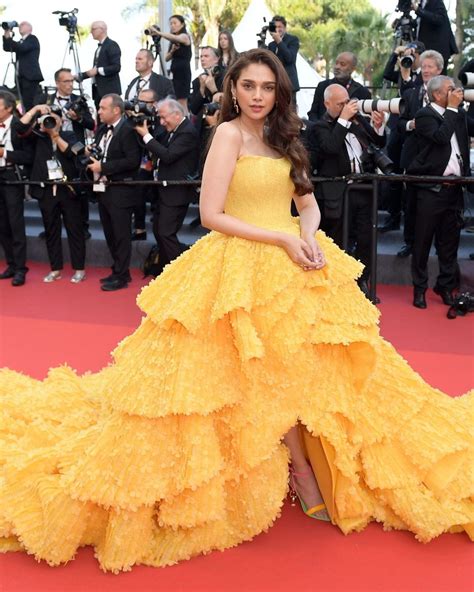 Aditi Rao Hydari is a ray of sunshine in yellow ruffled ball gown at ...