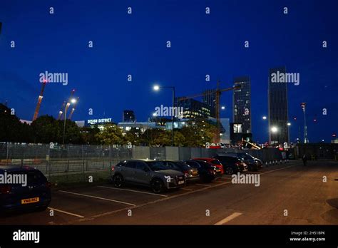 O2 London Car Parking 的图像结果