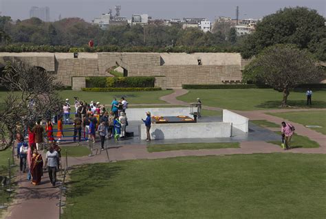 Noted Gandhians Protest 'Arbitrary Closure' of Rajghat Over VHP Event ...