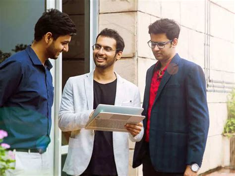 The helmet that purifies the air - Meet the startups fighting air ...