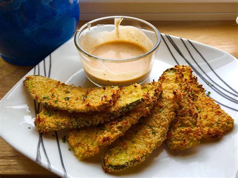 Buffalo Wild Wings Fried Pickles Copycat Recipe - TheFoodXP