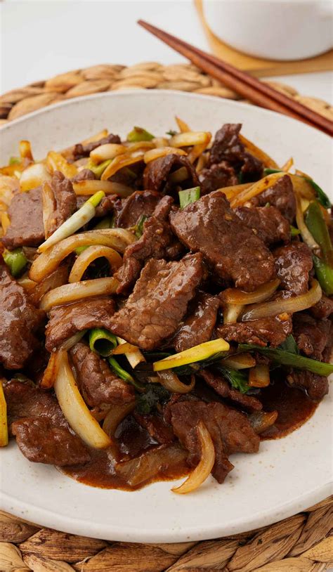 Beef and Onion Stir Fry - Khin's Kitchen