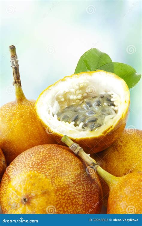 Yellow Passiflora Edulis (Passion Fruit) Stock Image - Image of ...