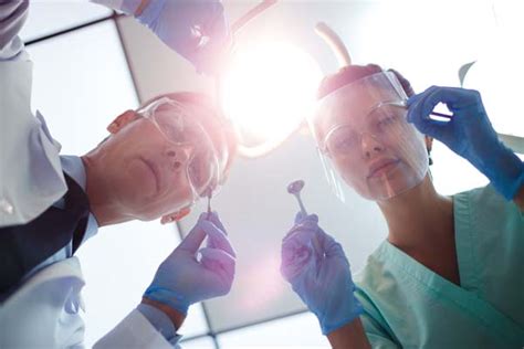 Difficult Tooth Root Extraction 的图像结果