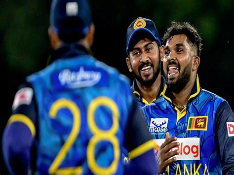 Wanindu Hasrasnga, Kushal Mendis, Sherfane Rutherford, Azmatullah ...