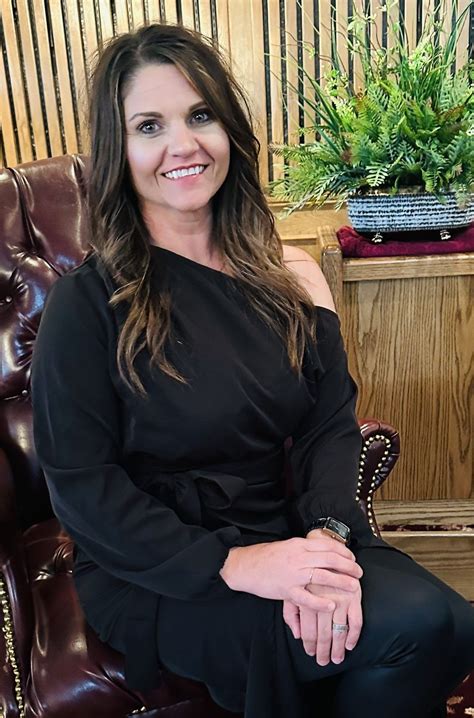 Our Caring Staff | Alexander Gray Funeral Homes & Crematory