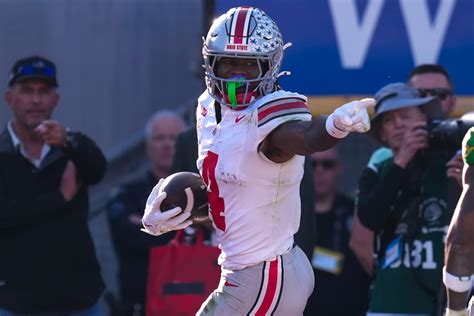 Jeremiah Smith Reacts to Viral Photo of Texas Triple-Teaming WR in OSU ...