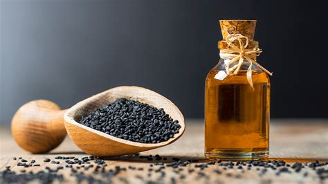 Garlic and Black Cumin Oil for Health and Vitality