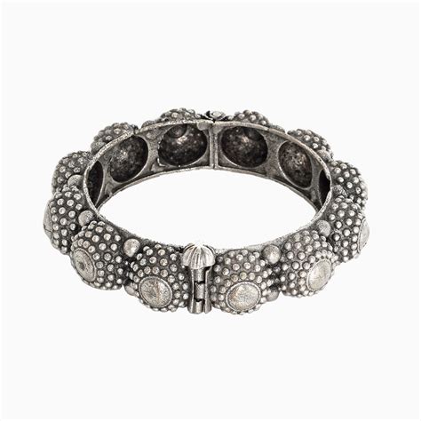 Shop Teejh Poornima Stacked Bracelet Set for Women