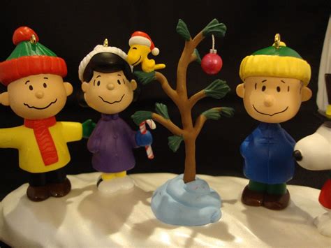 1995 Hallmark Charlie Brown Christmas Ornaments 5 Piece Set | #1896222422