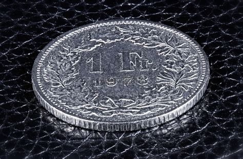 瑞士法郎,硬币,钱高清图库素材免费下载(图片编号:7264403)-六图网