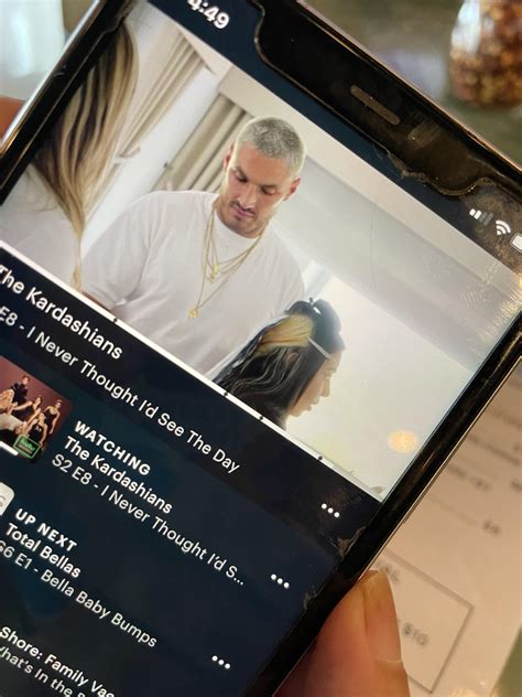 What in gods name was mr Chris Appleton thinking?? Any hair stylists or ...