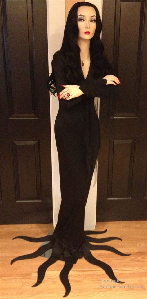 Morticia Addams sculpture by Greg Maraio. Via: http://www.addamsfamily ...