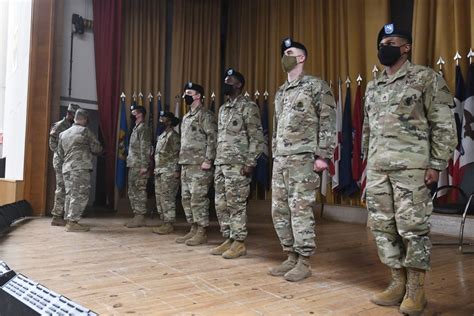 BLC Graduation 的图像结果