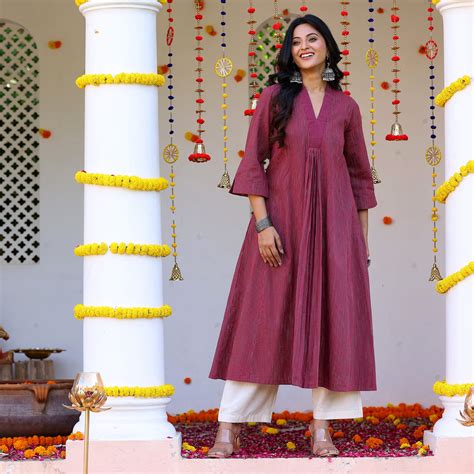 Aashirya Gher Handloom Kurta – Kameez.co