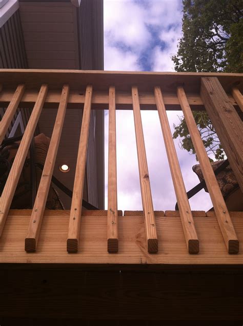 Deck Railing Construction Ideas