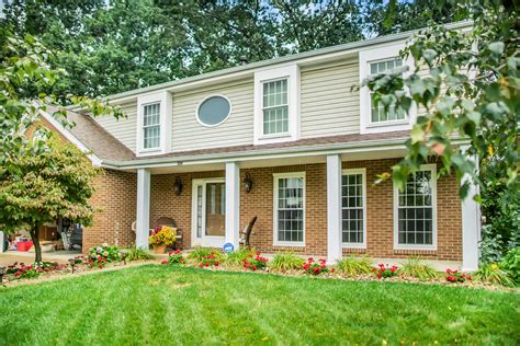 Reviews - Universal Windows Direct