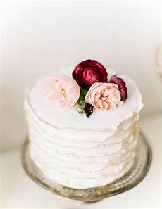 Single Tier Wedding Cake by Wedding Trend Single Tier Cakes Bajan Wed Bajan Wed Single Tier Wedding Cake