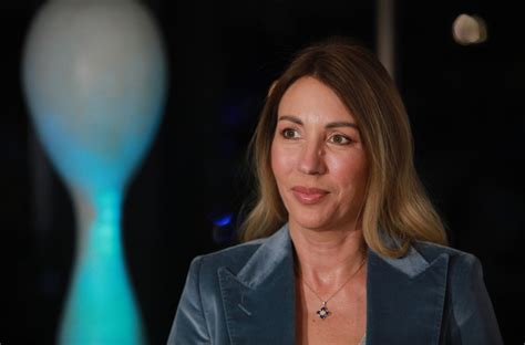 Ministarka Dubravka Đedović Handanović pokazala trudnički stomak - B92