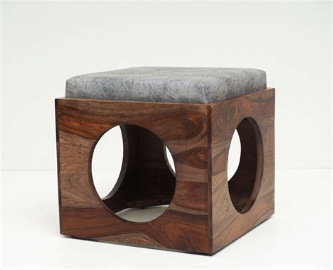 Nagpur Coffee Table with 4 Stools