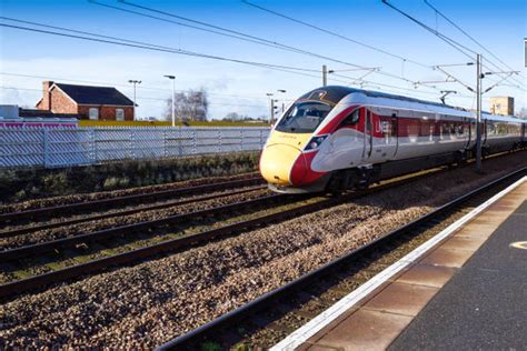 90+ Azuma Train Stock Photos, Pictures & Royalty-Free Images - iStock