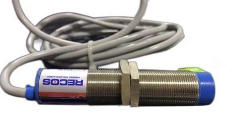 Inductive Proximity Sensor - Cylindrical Proximity Sensor Manufacturer ...