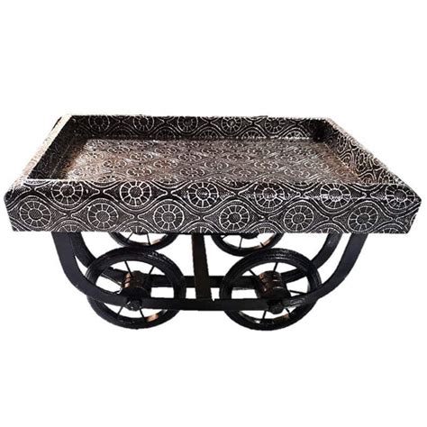 Wooden Thela Serving Tray – HeartfulCraft