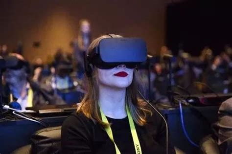 VR技术最早变现的一波会在数字娱乐领域?专家们这样说__财经头条