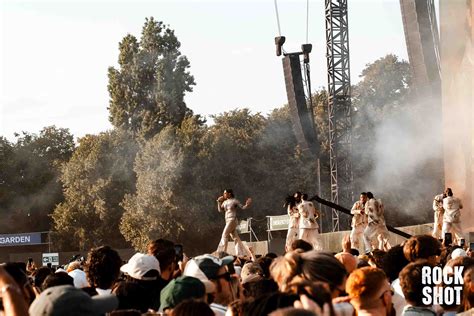 All Points East 2025: SAULT, Cleo Sol & Chronixx Deliver Provenance Amid A Day Of Powerful ...