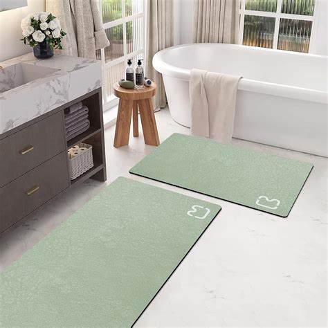 Amazon.com: 2 Piece Bathroom Rugs Mat Set - Quick Dry Diatomaceous ...