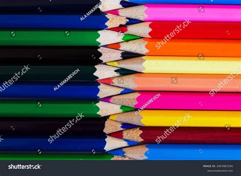 Colorful Drawing 的图像结果