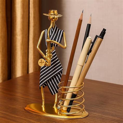 Jamboree!!! Golden Musician Figurine with Saxophone & Pen Holder ...